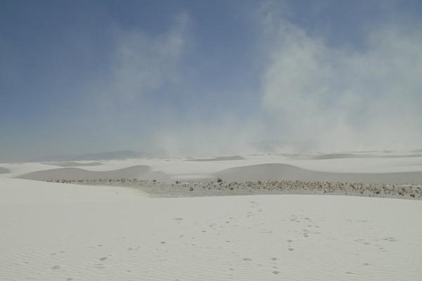 Sediment transport during a wind event over dunes in the White Sand National Monument_photo by Anjali Fernandes