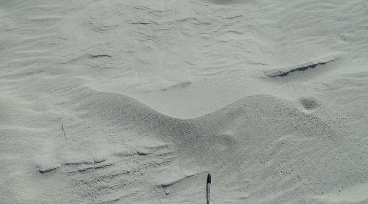 Coarse ripples on a deflating surface, White Sands_photo by Anjali Fernandes